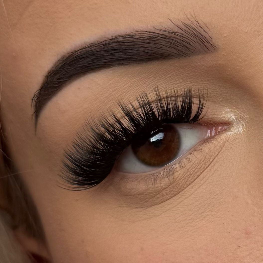 Volume Girl Black - Modna Lash