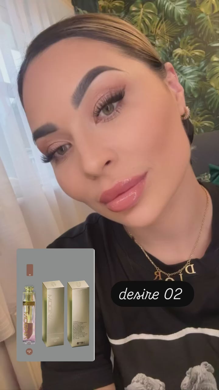 DESIRE 02 BŁYSZCZYK W PŁYNIE
